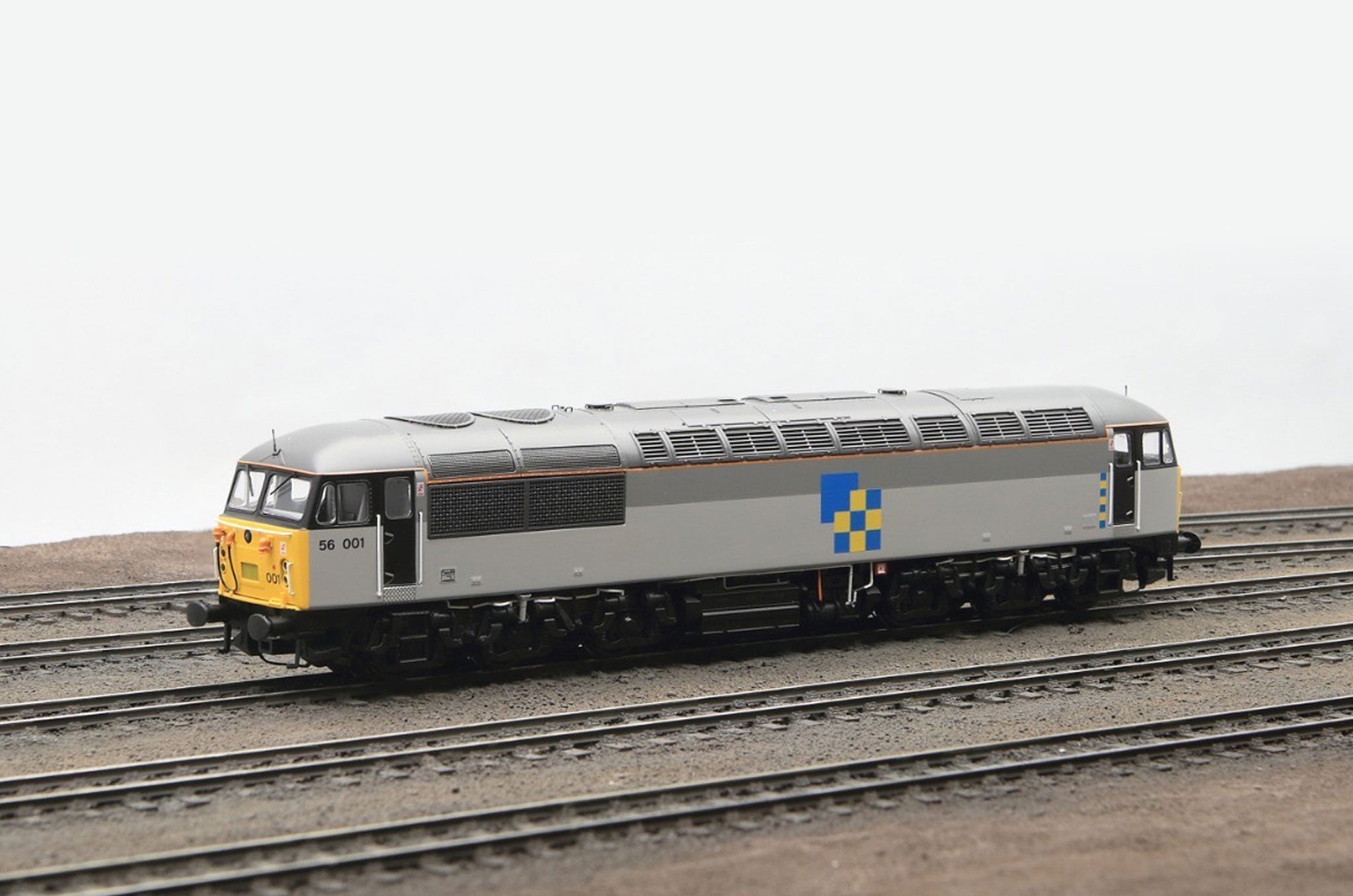 56001 Whatley: production sample photos & video revealed!